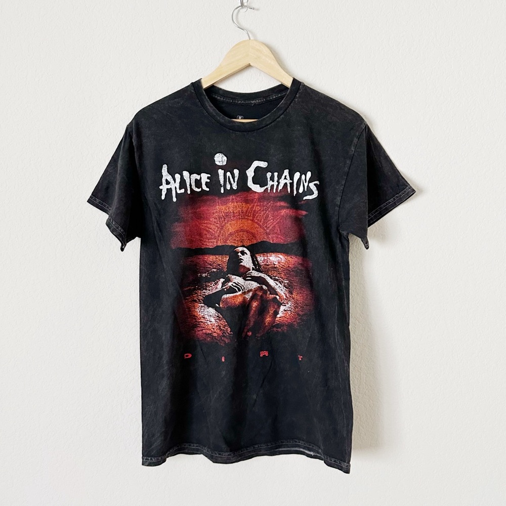 NEW Alice in Chains Acid Wash Graphic T-Shirt